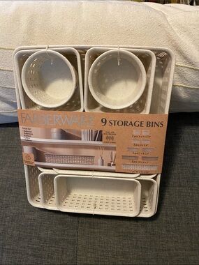 Farberware Cream 9-Piece Storage Bin Set